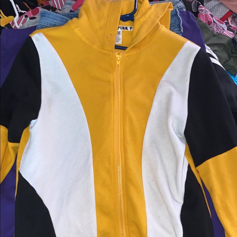 jacket size small fits a medium PINK